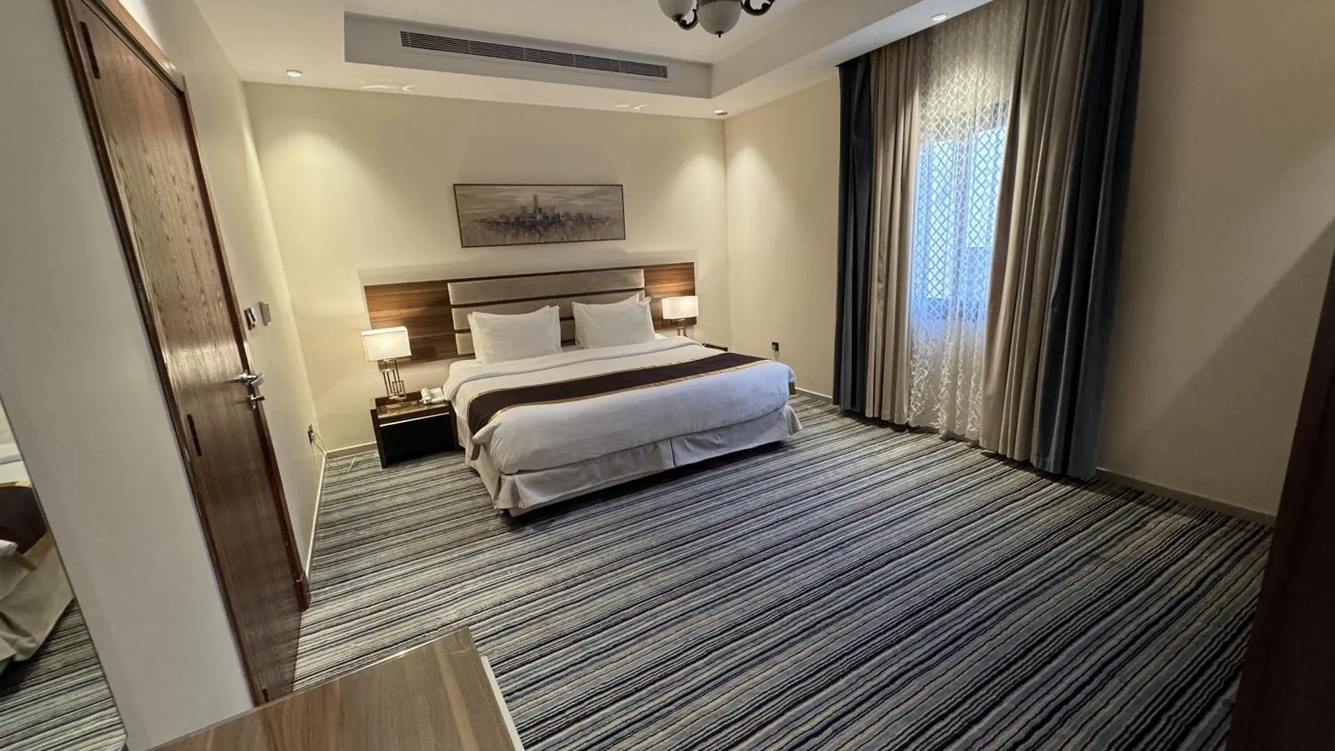 Friesian Hotel Suites Yidda Apartahotel